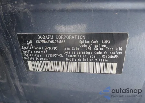 2017 Subaru Legacy 2.5I z USA, uszkodzony, nr VIN 4S3BNAB65H3064983